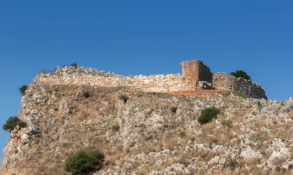 The Dymean Walls